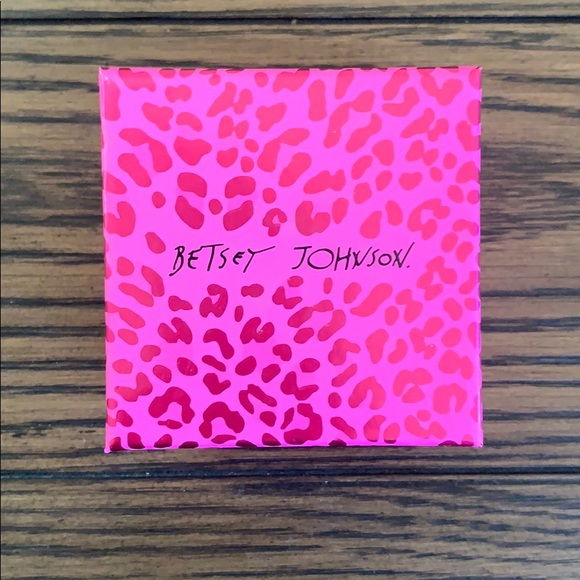 NWT Betsy Johnson melon earrings - Picture 2 of 3